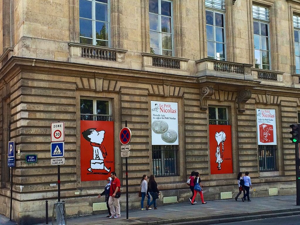 Quay_Conti,_Left_Bank,_Paris_2014